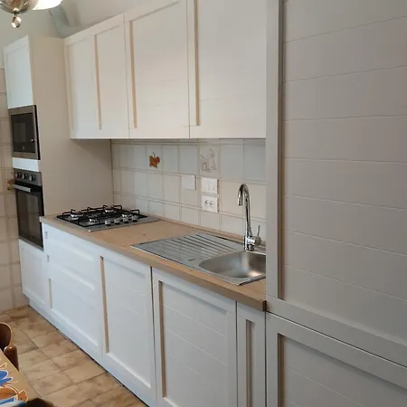 Con Posto Auto Privato Comodo A Centro E Spiagge Lavagna