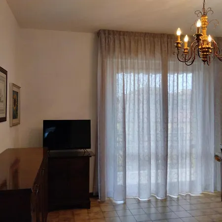 Con Posto Auto Privato Comodo A Centro E Spiagge Lägenhet *