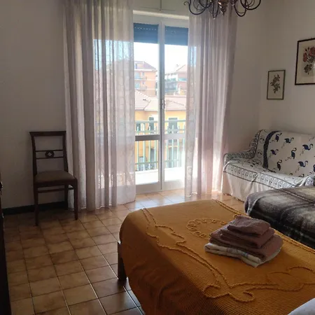 Con Posto Auto Privato Comodo A Centro E Spiagge Appartement Lavagna