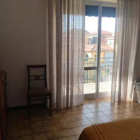 Con Posto Auto Privato Comodo A Centro E Spiagge Lavagna