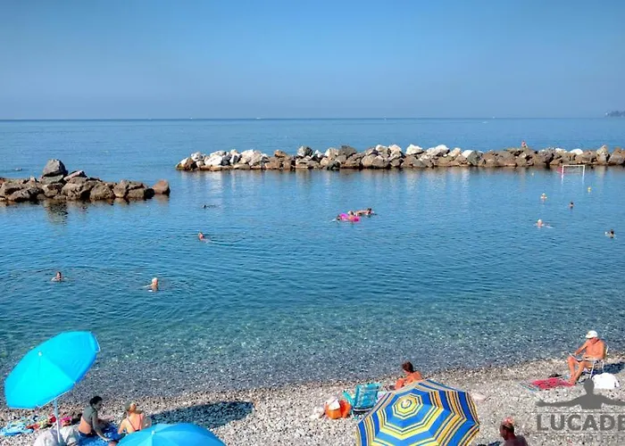Lejlighed Con Posto Auto Privato Comodo A Centro E Spiagge Lavagna